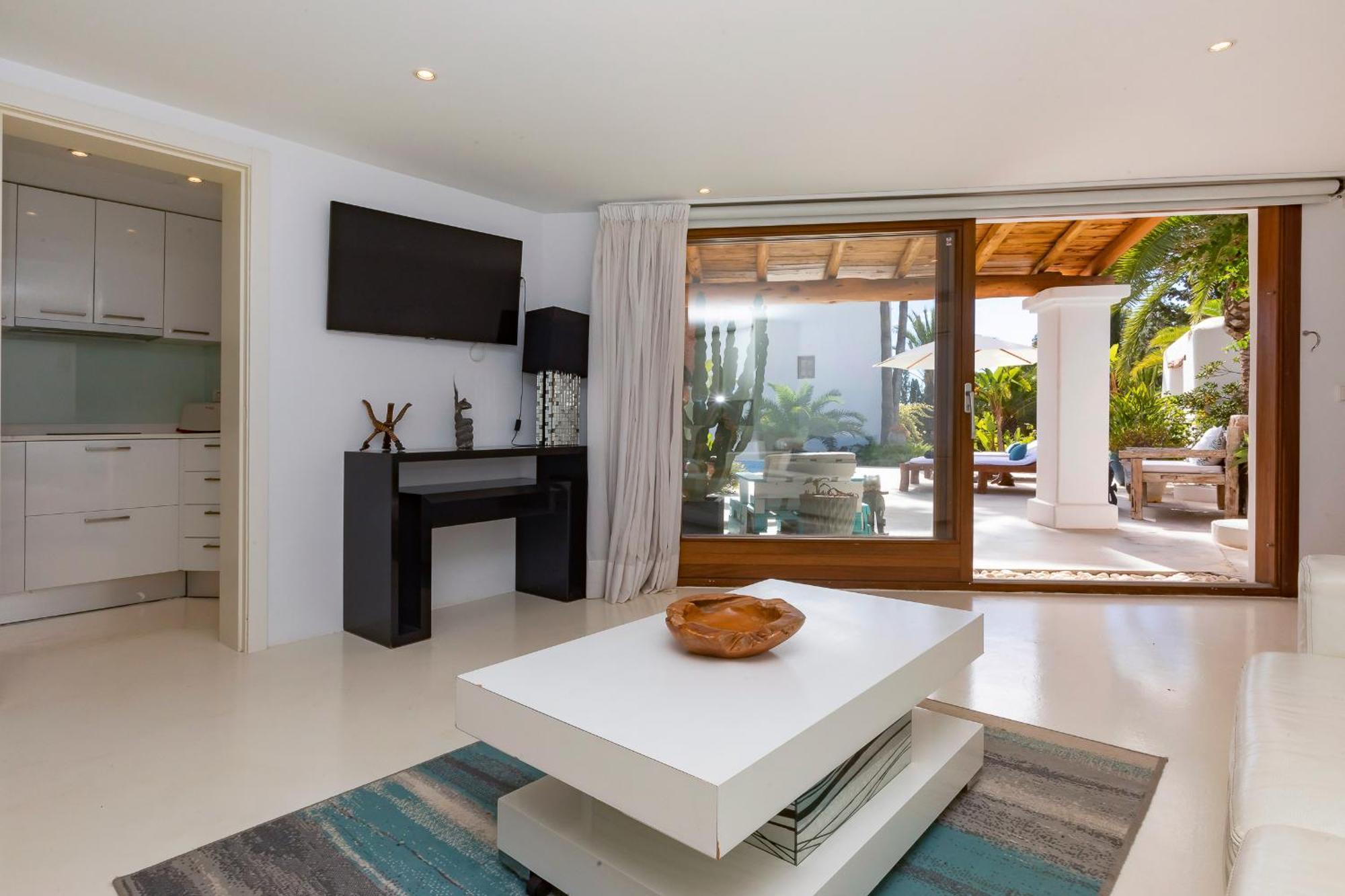Villa Near Ibiza Town Sleeps 11 To 13 Guests Can Furnet Extérieur photo