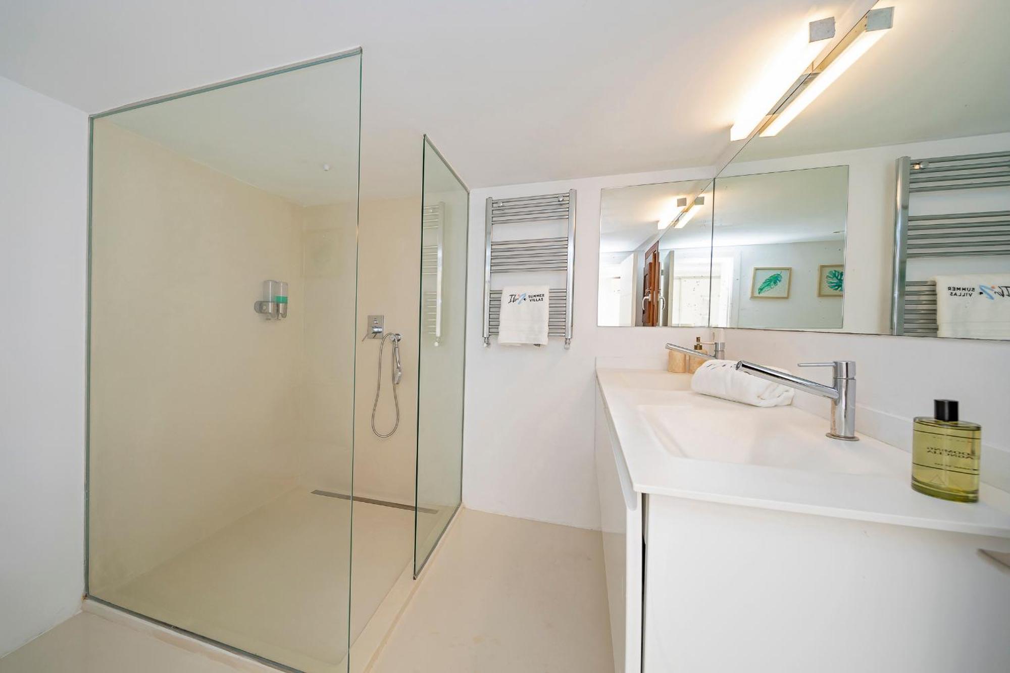 Villa Near Ibiza Town Sleeps 11 To 13 Guests Can Furnet Extérieur photo
