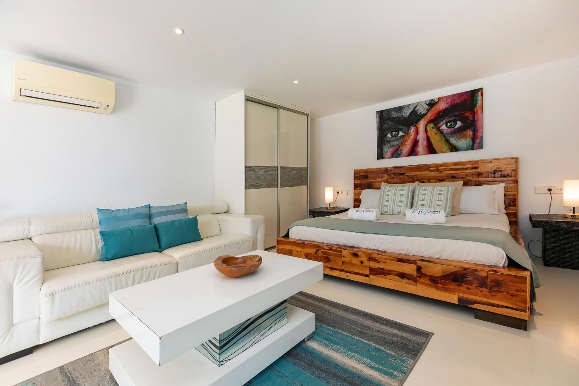 Villa Near Ibiza Town Sleeps 11 To 13 Guests Can Furnet Extérieur photo